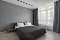 Queen Bed